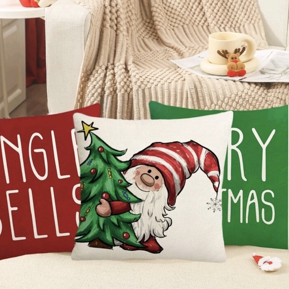 Gnome Christmas Burlap Pillow Covers - 4 (no pillow) - Picture 5 of 7